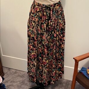 Vintage 90’s Express Floral Abstract Print Broomstick Skirt